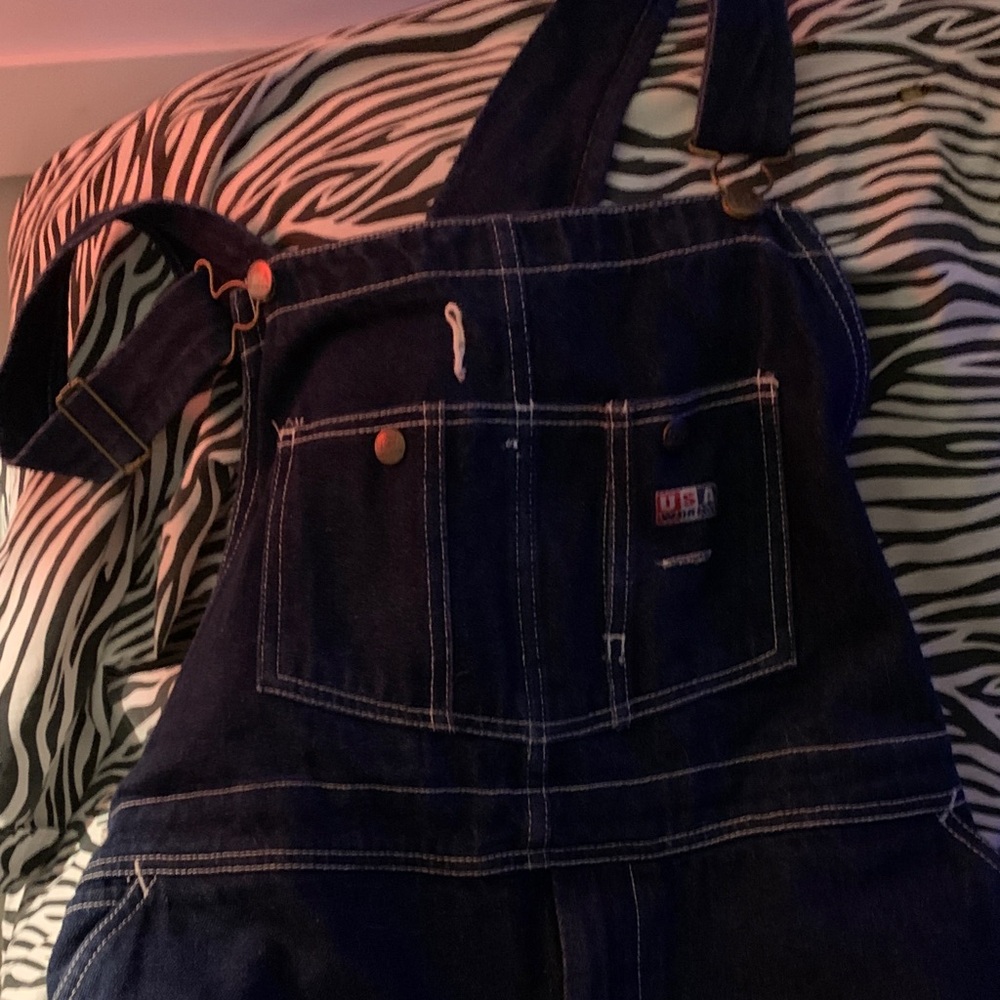 Classic Vintage ‘USA Works’  Blue Denim Overalls
UNISEX
NWOT